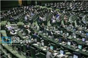 استفاده نمایندگان از تلفن همراه در صحن ممنوع است