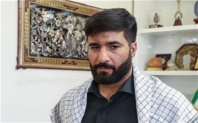 فرزاد بادپا خادم فداکار حرم شاهچراغ پاسدار شد