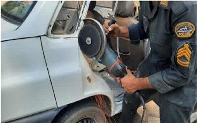 انتقال نافرجام 25 کیلو شیشه در بم