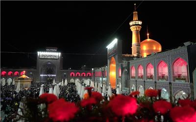 مشهد مقدس، سوگوار شهادت سلطان سریر ارتضاء،امام علی ابن موسی الرضا (ع)