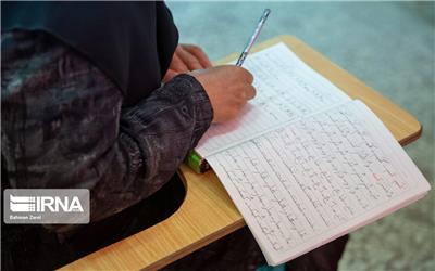 امام جمعه کرمان: دستیابی به نرخ باسوادی 94 درصد در استان دستاورد مهمی است