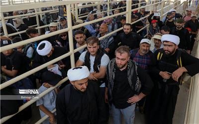 زائران اربعین از درج مُهر ورود به عراق مطمئن شوند