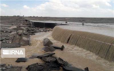 سیلاب راه ارتباطی 35 روستا در جنوب سیستان و بلوچستان را مسدود کرد
