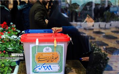 انتخابات کرمان؛ مشارکت 50 درصدی و شگفتی صندوق‌ها