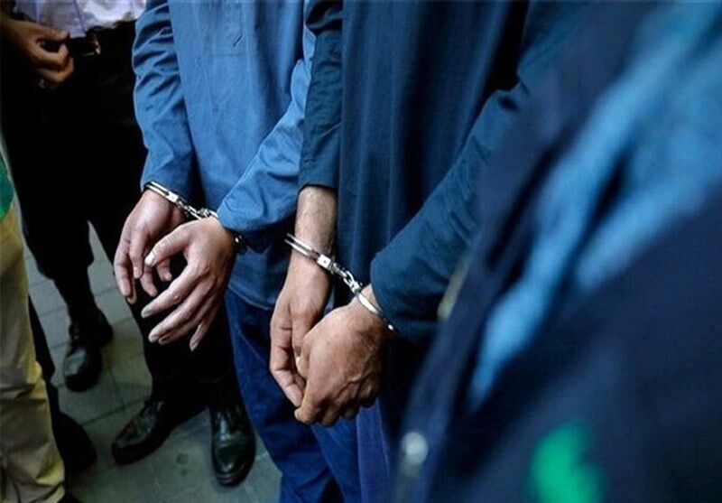 سارقان مسلح اشیای قیمتی در جیرفت دستگیر شدند